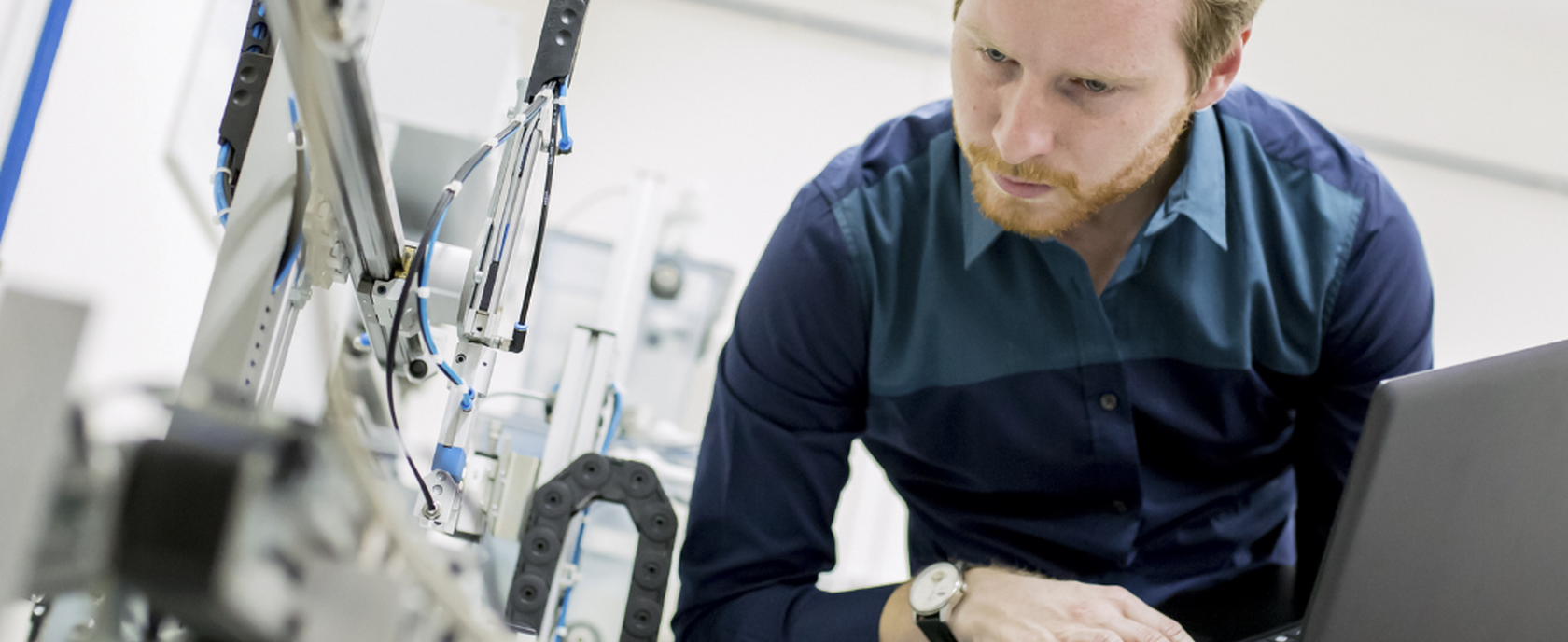Odisee Continue opleiding volwassenen avondonderwijs navorming bijscholing robotica elektromechanica