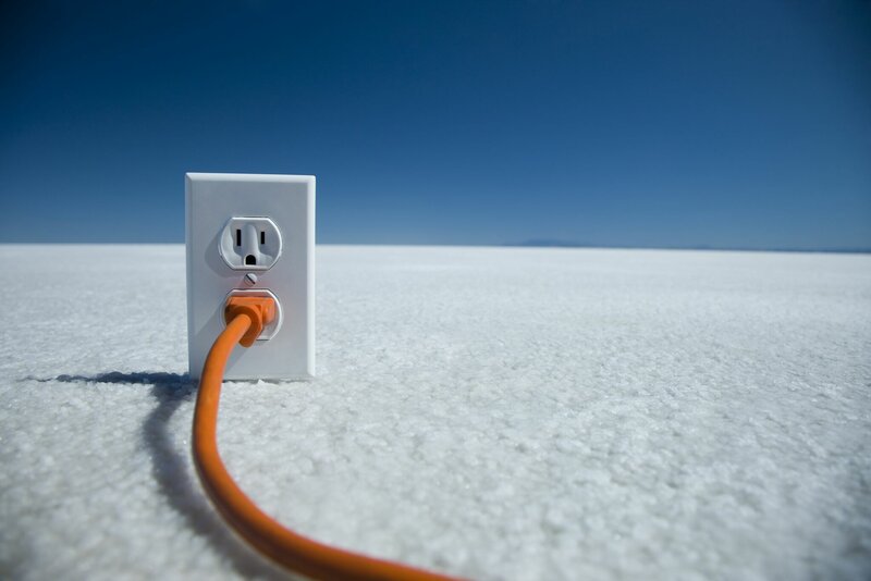 Kabel in stopcontact
