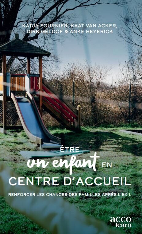 cover boek Être un enfant dans un centre d'accueil