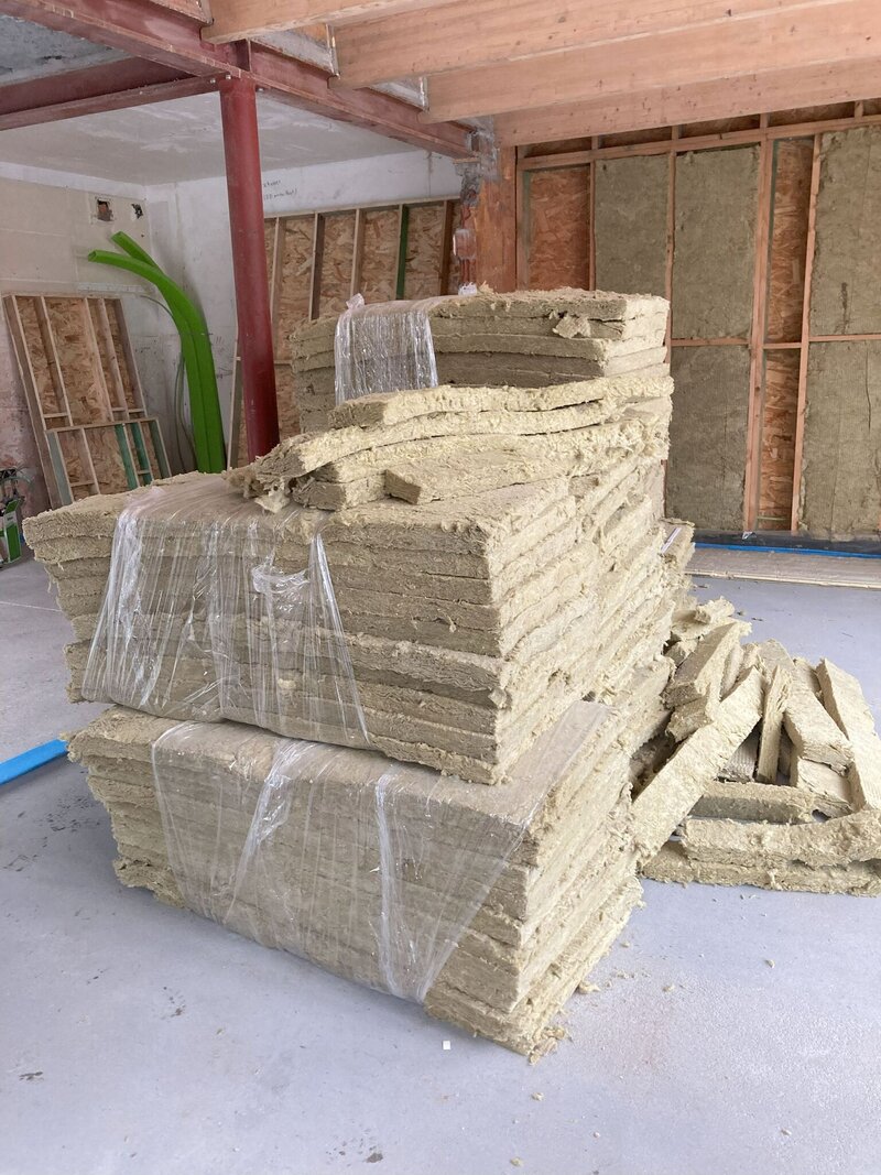 Start 2 Reuse Insulation cases