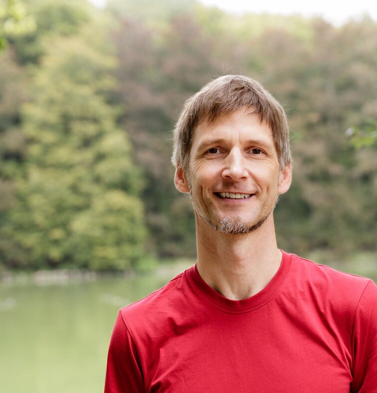 Dirk Smits profile