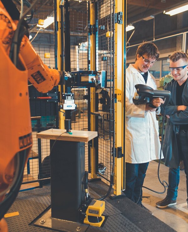 Bachelor elektromechanica header